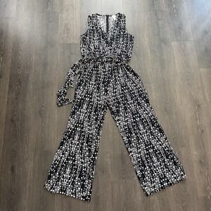 Chicos Sz 2 Large Travel Belted Sleeveless Jumpsuit Black White Zip Back Resort